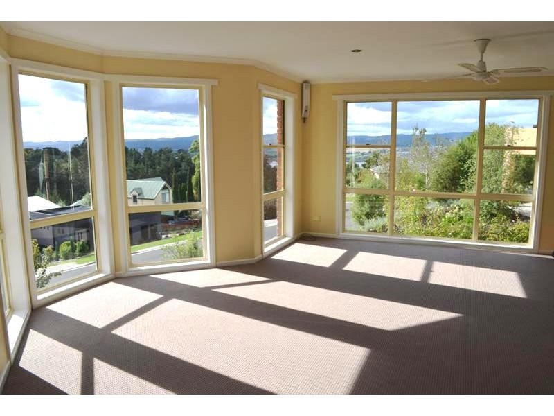 39 Allison Avenue, Riverside TAS 7250