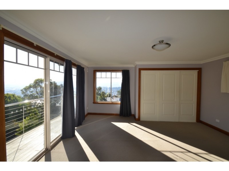 51 Salisbury Crescent, West Launceston TAS 7250