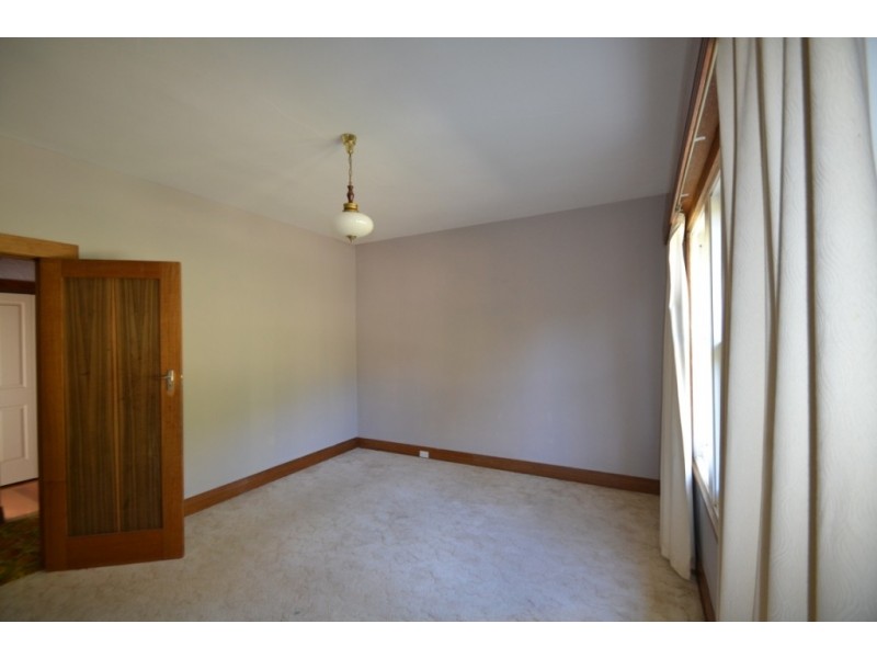 51 Salisbury Crescent, West Launceston TAS 7250