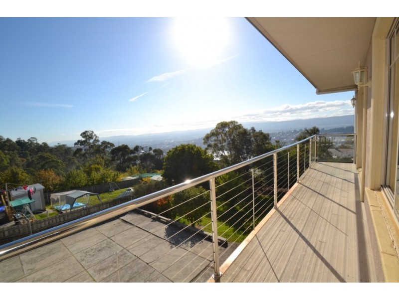 51 Salisbury Crescent, West Launceston TAS 7250