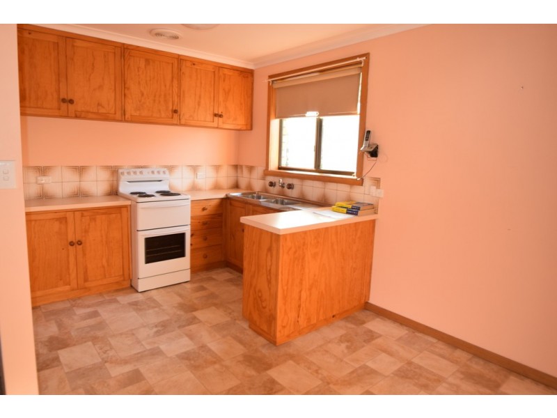 2/68 Franmaree Road, Newnham TAS 7248