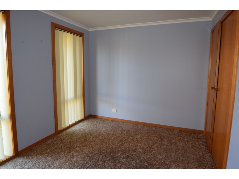 2/68 Franmaree Road, Newnham TAS 7248