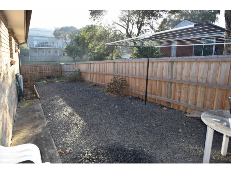 2/68 Franmaree Road, Newnham TAS 7248