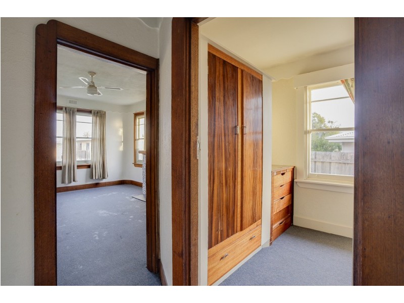 22 Ross Avenue, Invermay TAS 7248