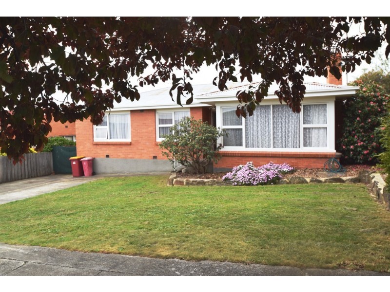 4 Snow Street, Newnham TAS 7248