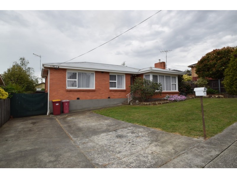 4 Snow Street, Newnham TAS 7248