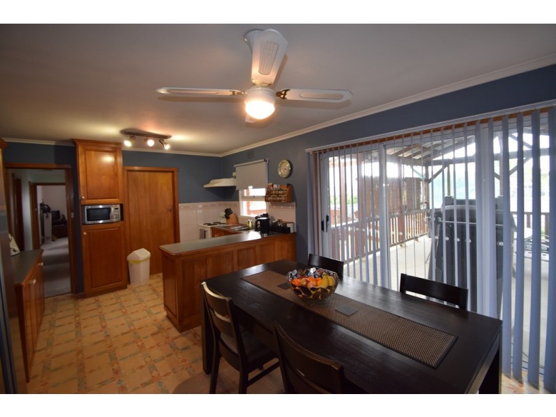 4 Snow Street, Newnham TAS 7248
