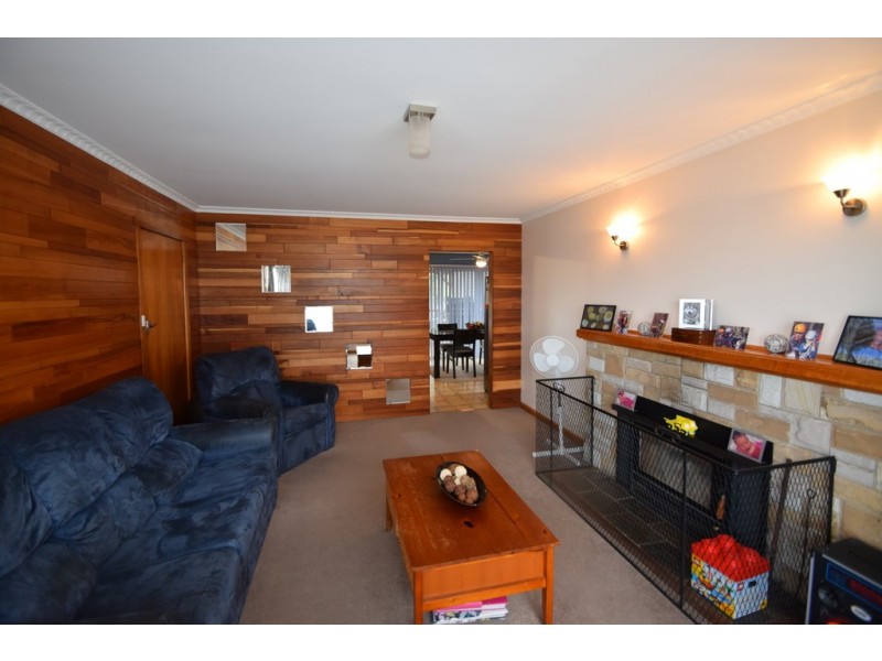 4 Snow Street, Newnham TAS 7248