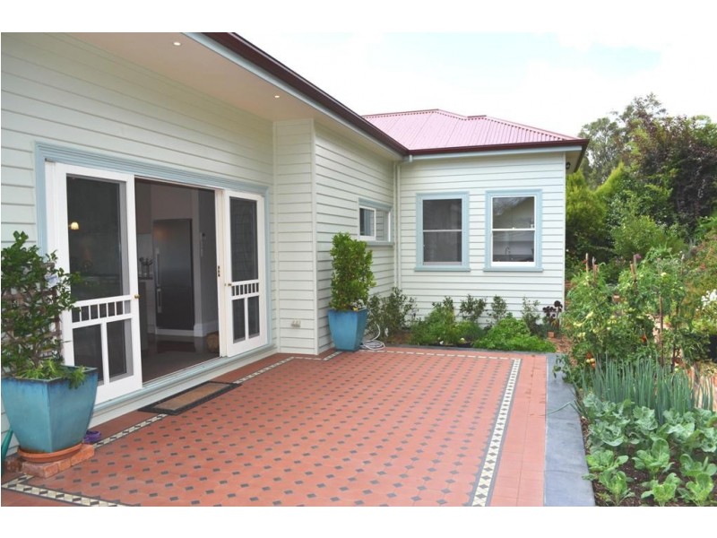 16 Hill Street, West Launceston TAS 7250