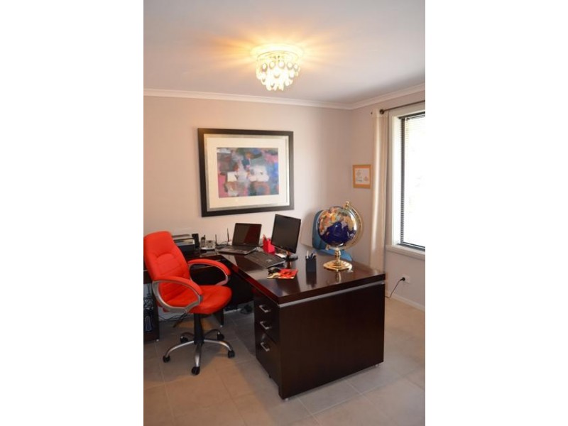 24 Whitford Grove, Trevallyn TAS 7250