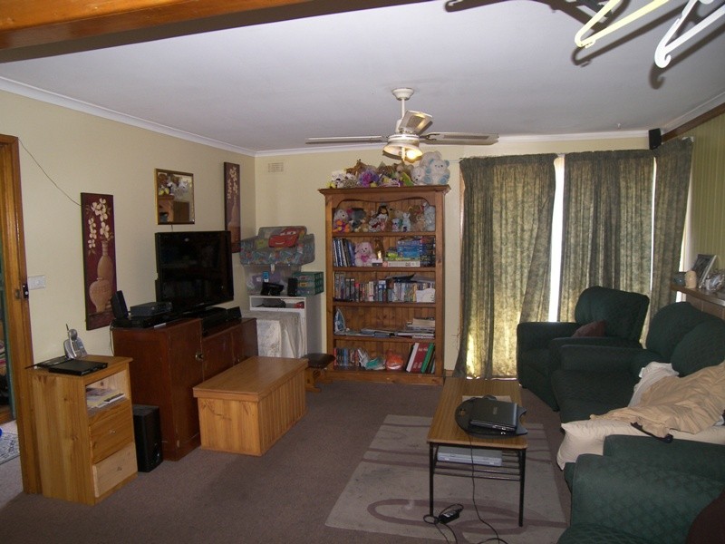 8 Hammond Avenue, George Town TAS 7253
