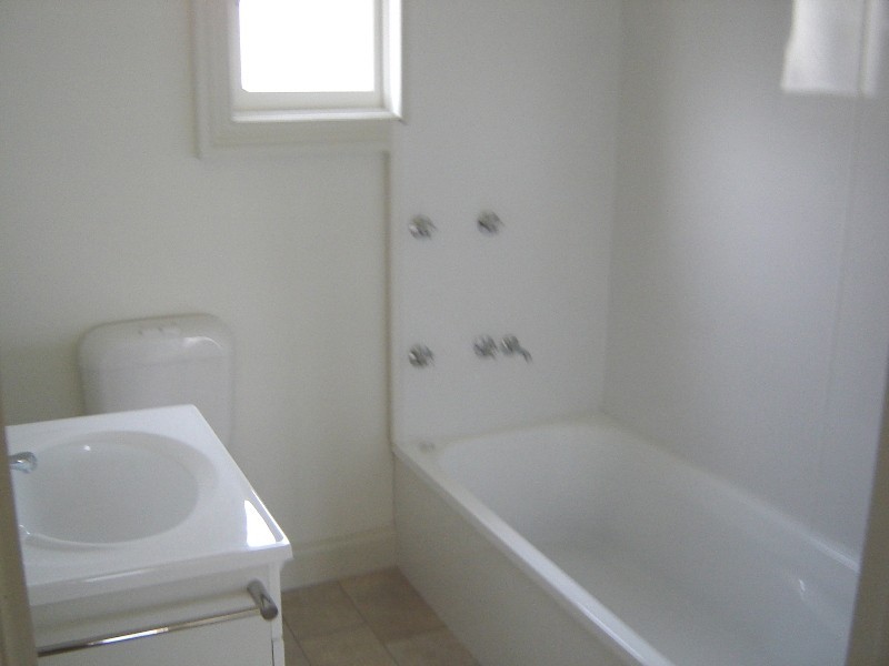 2/4 Richmond Street, Invermay TAS 7248