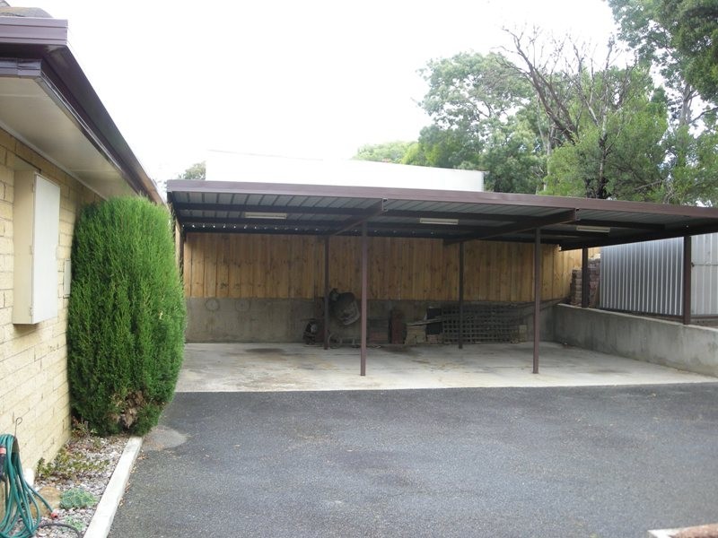 3/9 Barton Street, Mowbray TAS 7248