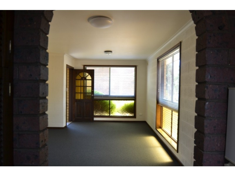 1/9 Barton Street, Mowbray TAS 7248