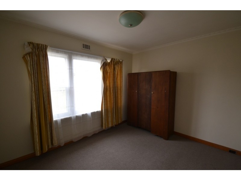 10 Sayer Street, Newnham TAS 7248