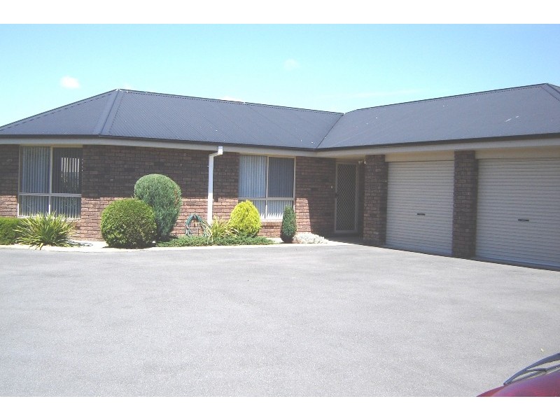 2/12 Mount Garrett Court, Youngtown TAS 7249