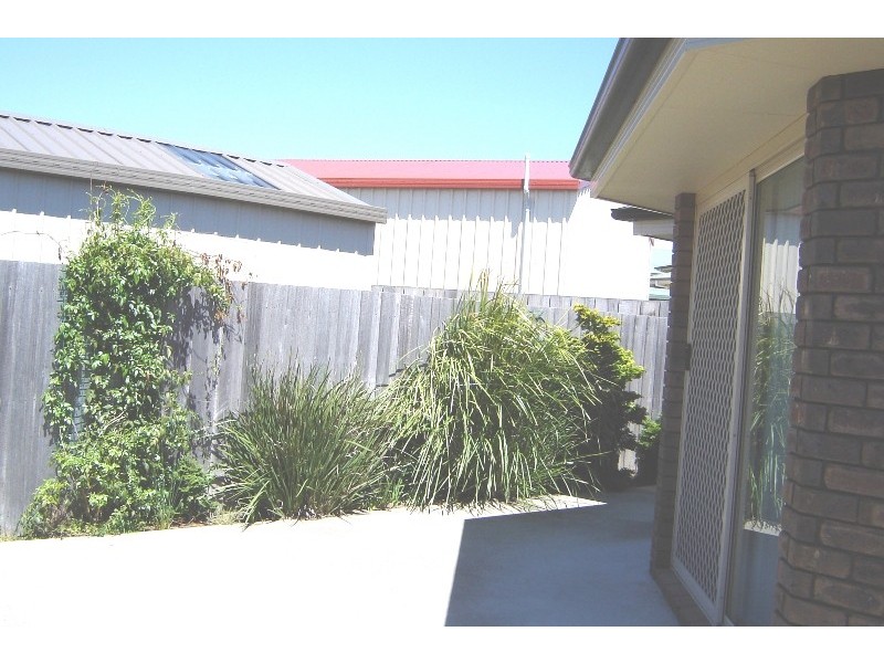 2/12 Mount Garrett Court, Youngtown TAS 7249
