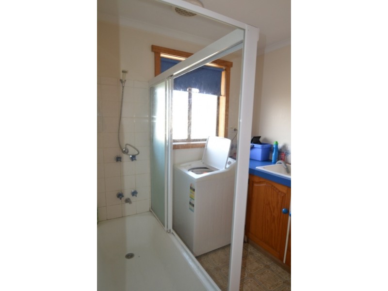 40A Bishops Drive, Newnham TAS 7248