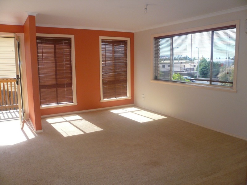 1/9 Jackson Street, Mowbray TAS 7248