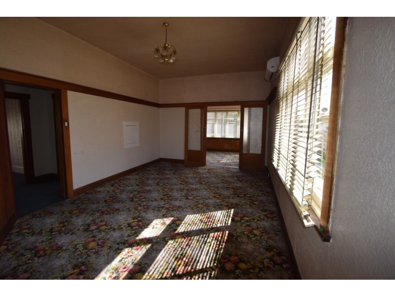 11 Vermont Road, Mowbray TAS 7248