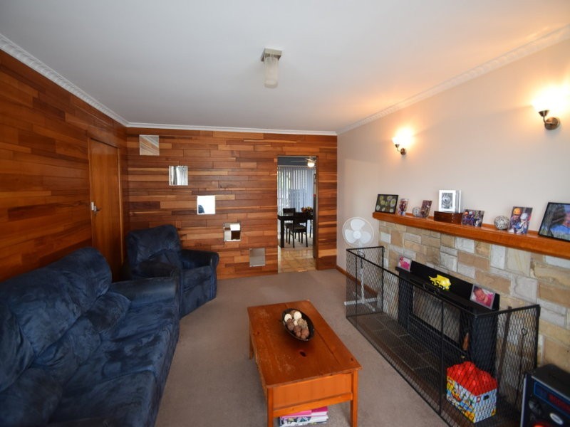 4 Snow Street, Newnham TAS 7248