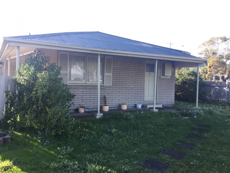 23 Main Road, George Town TAS 7253