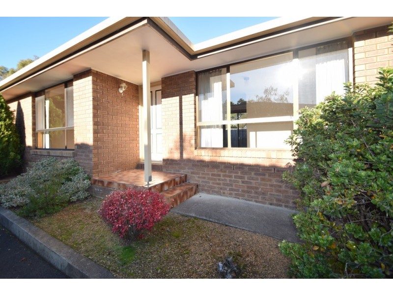 3/38-40 Parklands Parade, Newnham TAS 7248