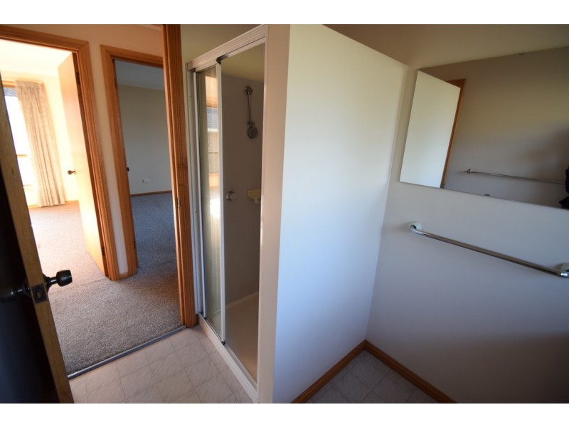 3/38-40 Parklands Parade, Newnham TAS 7248