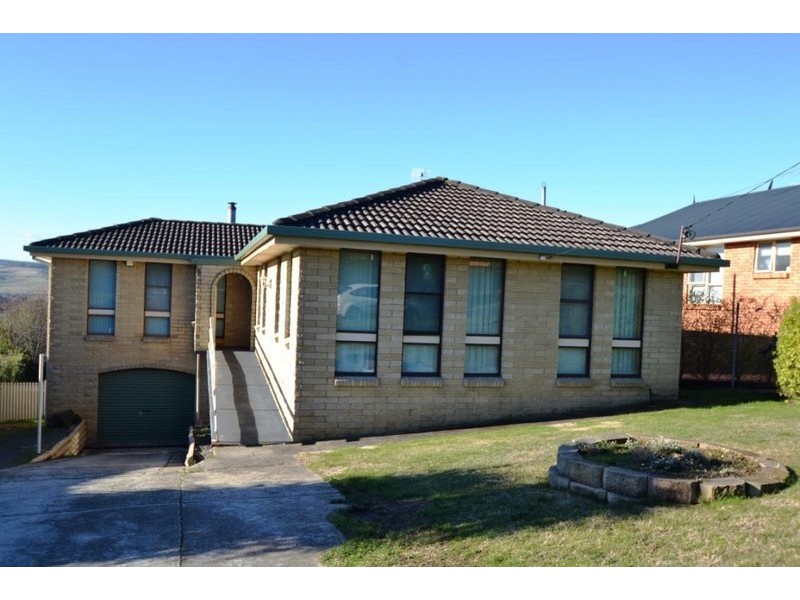5 Redwood Crescent, Youngtown TAS 7249