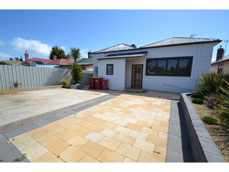 9 Henty Street, Invermay TAS 7248