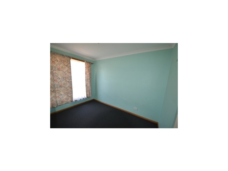 1/17 Ross Avenue, Invermay TAS 7248