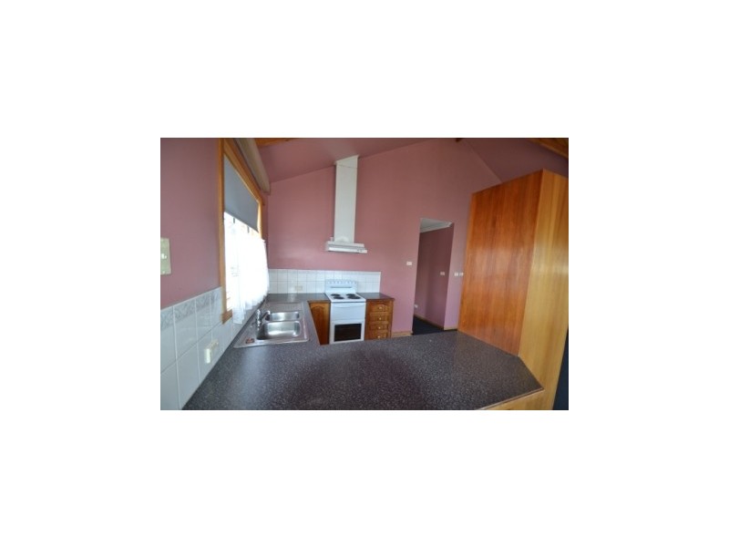 1/17 Ross Avenue, Invermay TAS 7248