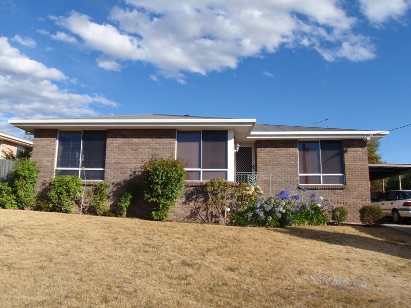 6 Goya Road, Newnham TAS 7248