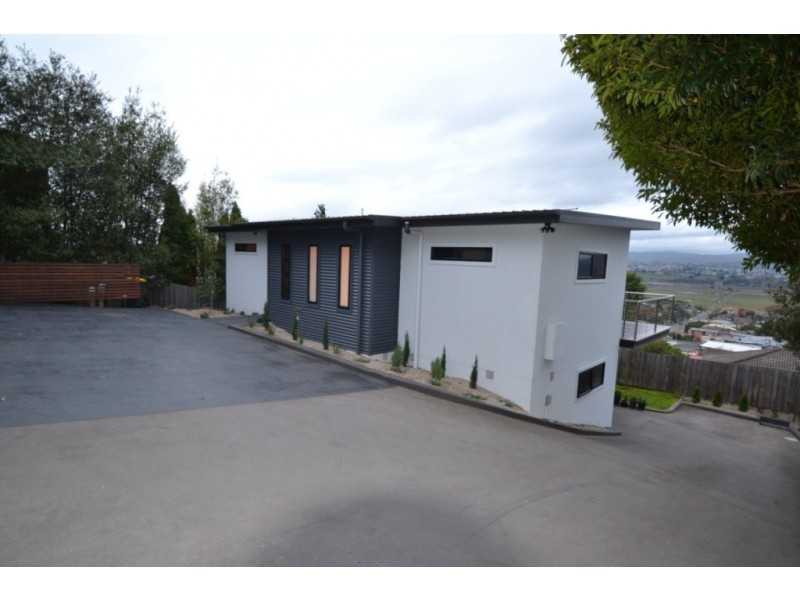 2/72 Riverside Drive, Riverside TAS 7250