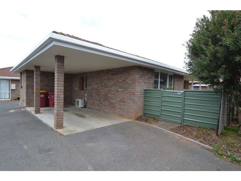 2/4 Helmsley Avenue, West Launceston TAS 7250
