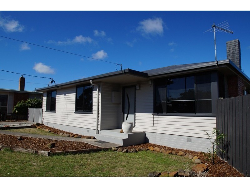 8 Gray Avenue, George Town TAS 7253