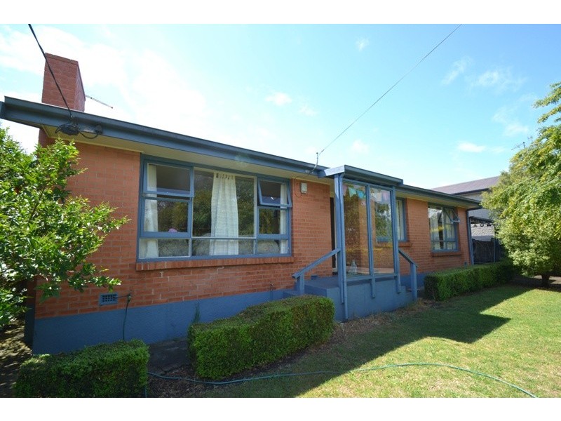 9 Burnett Street, George Town TAS 7253