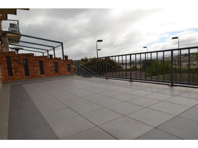 3/292 Wellington Street, Launceston TAS 7250