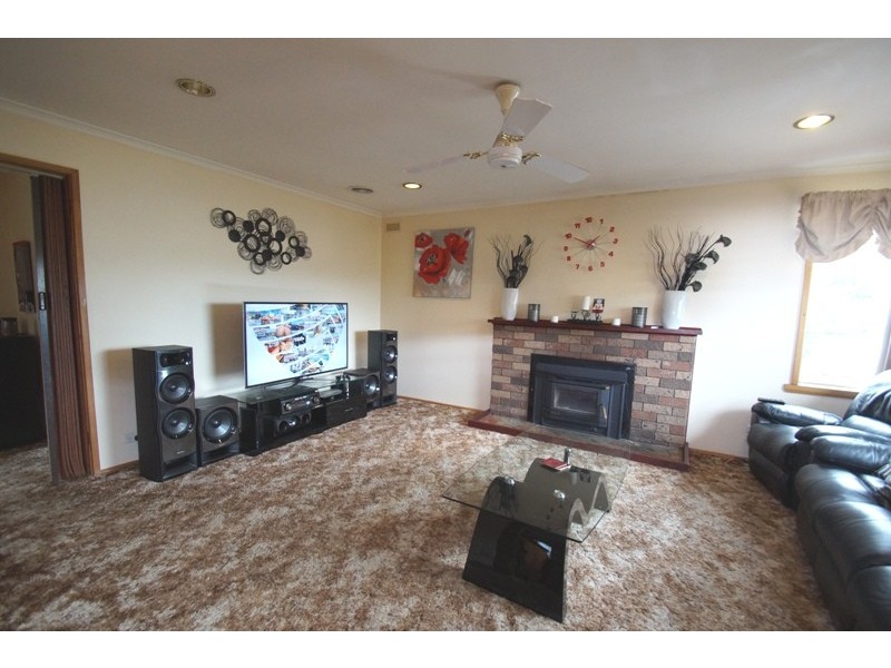 11 Gee Avenue, George Town TAS 7253