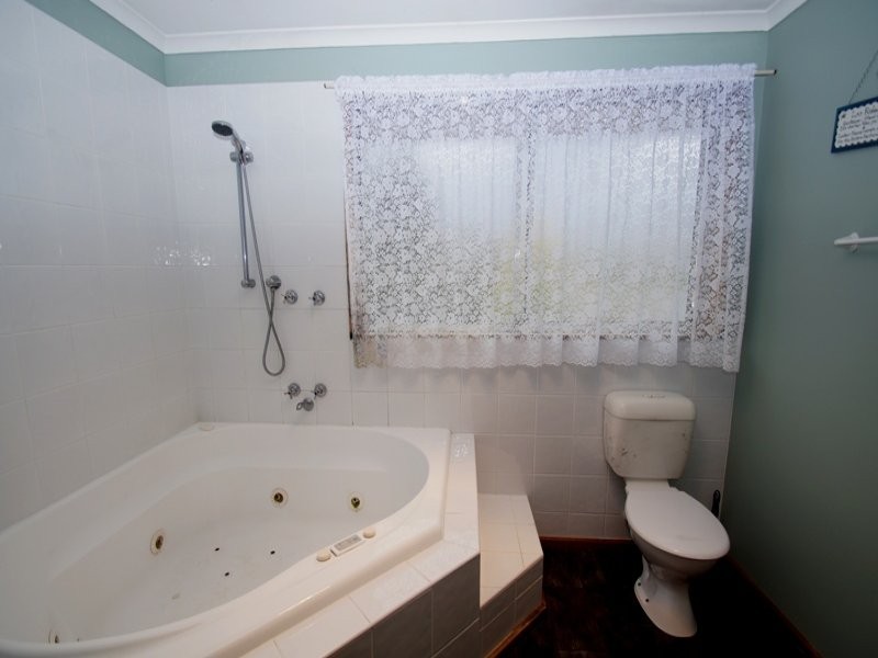 11 Gee Avenue, George Town TAS 7253