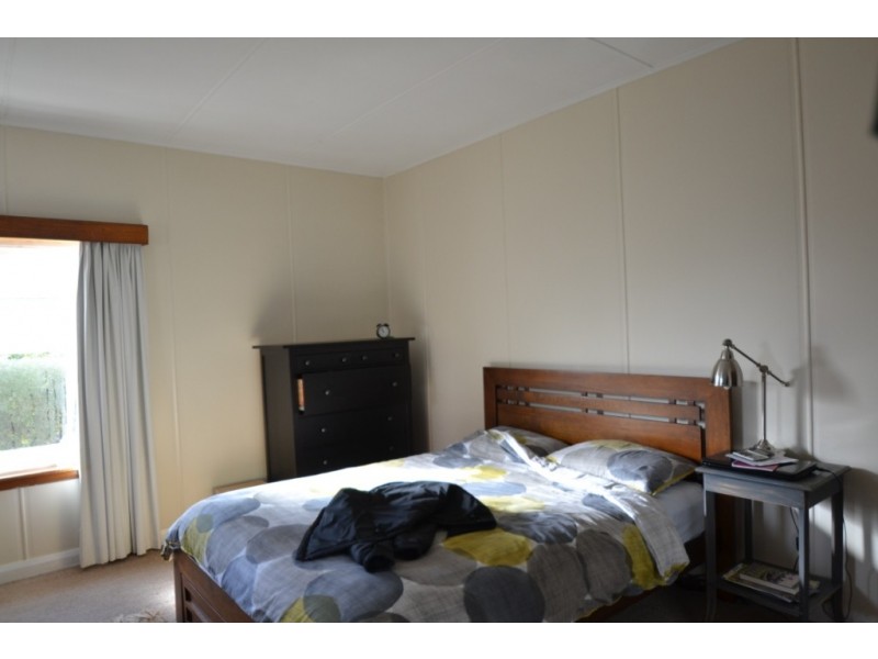 37 Riverdale Grove, Newstead TAS 7250