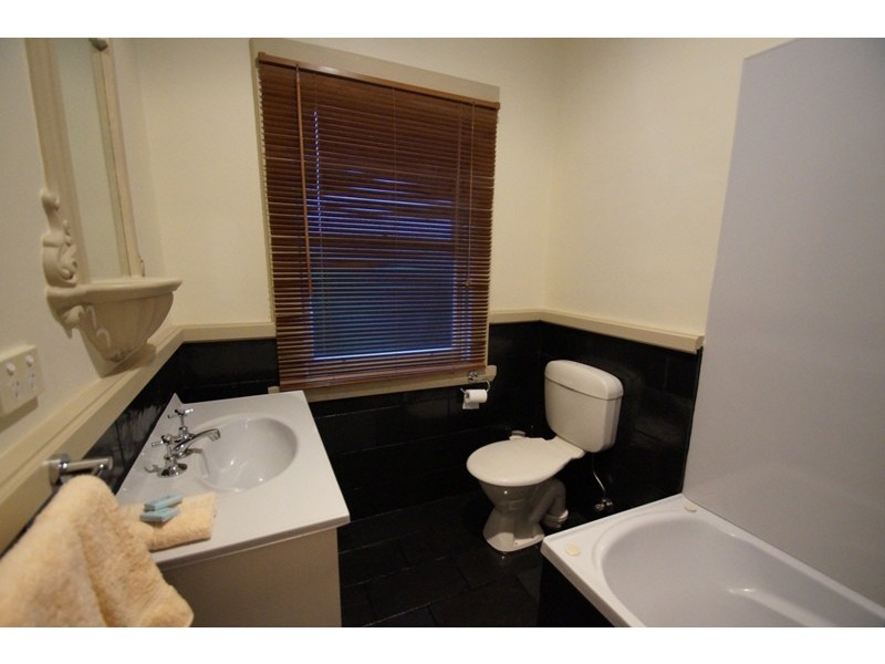 42 Hobart Road, Kings Meadows TAS 7249