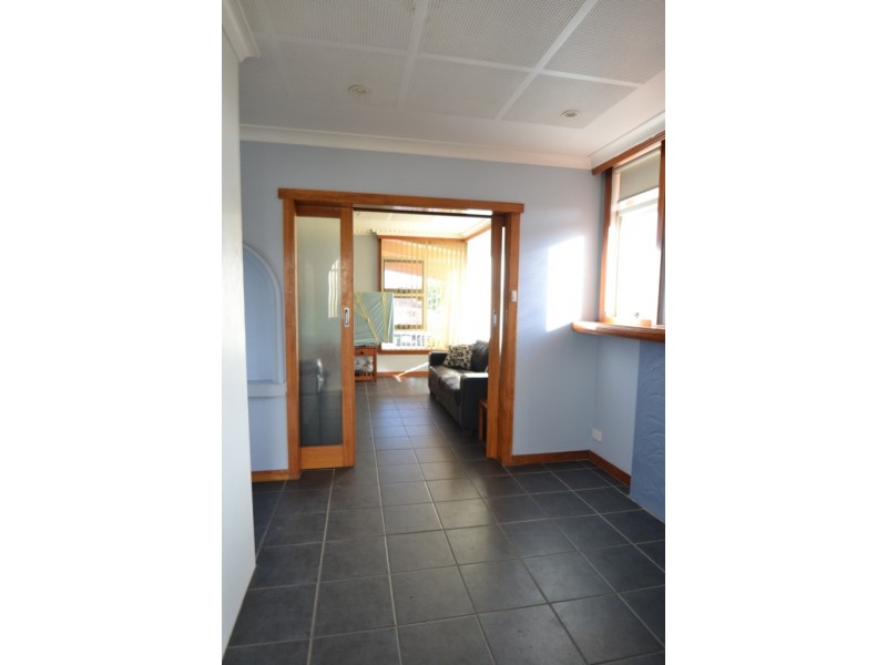 9 Betsy Street, Mowbray TAS 7248