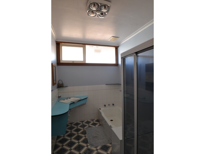 9 Betsy Street, Mowbray TAS 7248