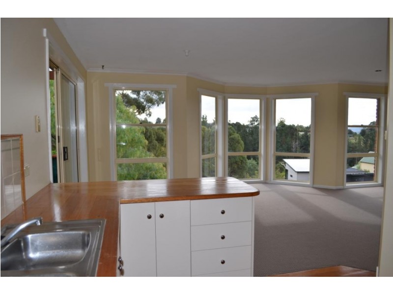 39 Allison Avenue, Riverside TAS 7250