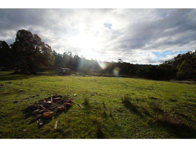 19 Possum Road, Beaconsfield TAS 7270