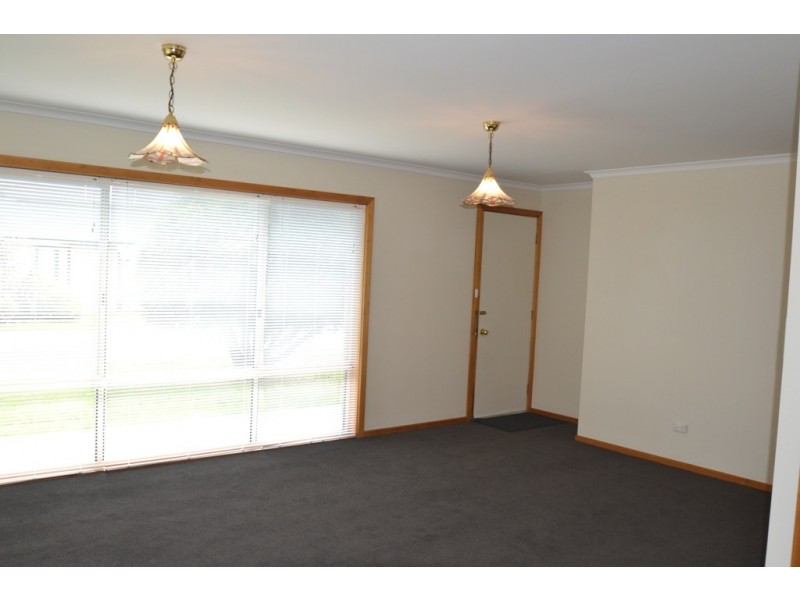 2/22 Calais Street, Mowbray TAS 7248