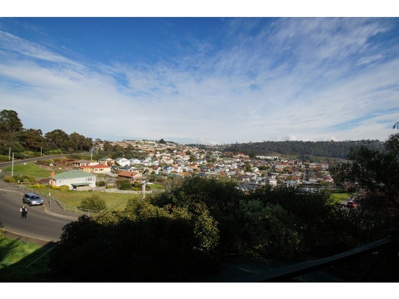 35 Meredith Crescent, South Launceston TAS 7249
