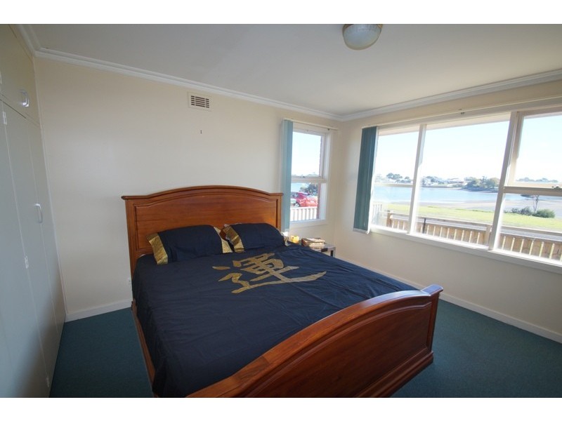 32 Esplanade, George Town TAS 7253