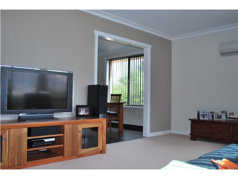 14 Laver Grove, Newnham TAS 7248